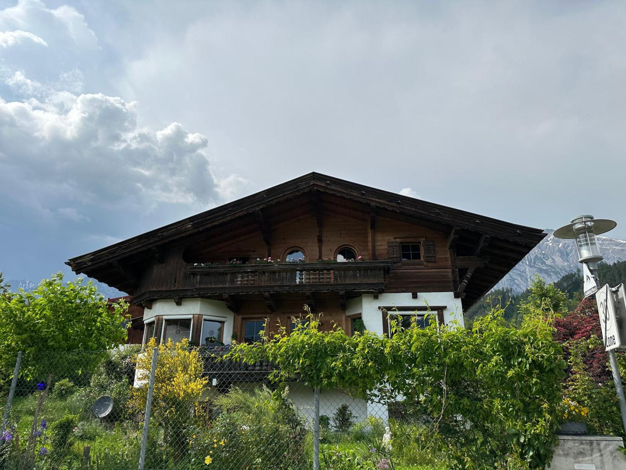 Volgger Apartment Mils (Innsbruck-Land)